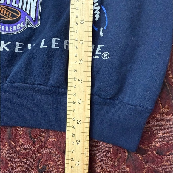 90s Toronto Maple Leafs NHL Crewneck - Picture 5 of 5